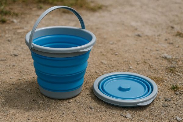 20 Portable Collapsible Bucket with Lid for Outdoor Travel and Cleaning